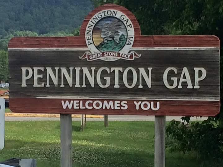 Pennington Gap welcome sign